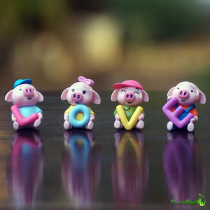 Cute Cartoon Pig LOVE Miniature Set