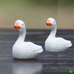 Load image into Gallery viewer, Cute Mini Swan Miniatures, Size 3.5 cm - Set of 2
