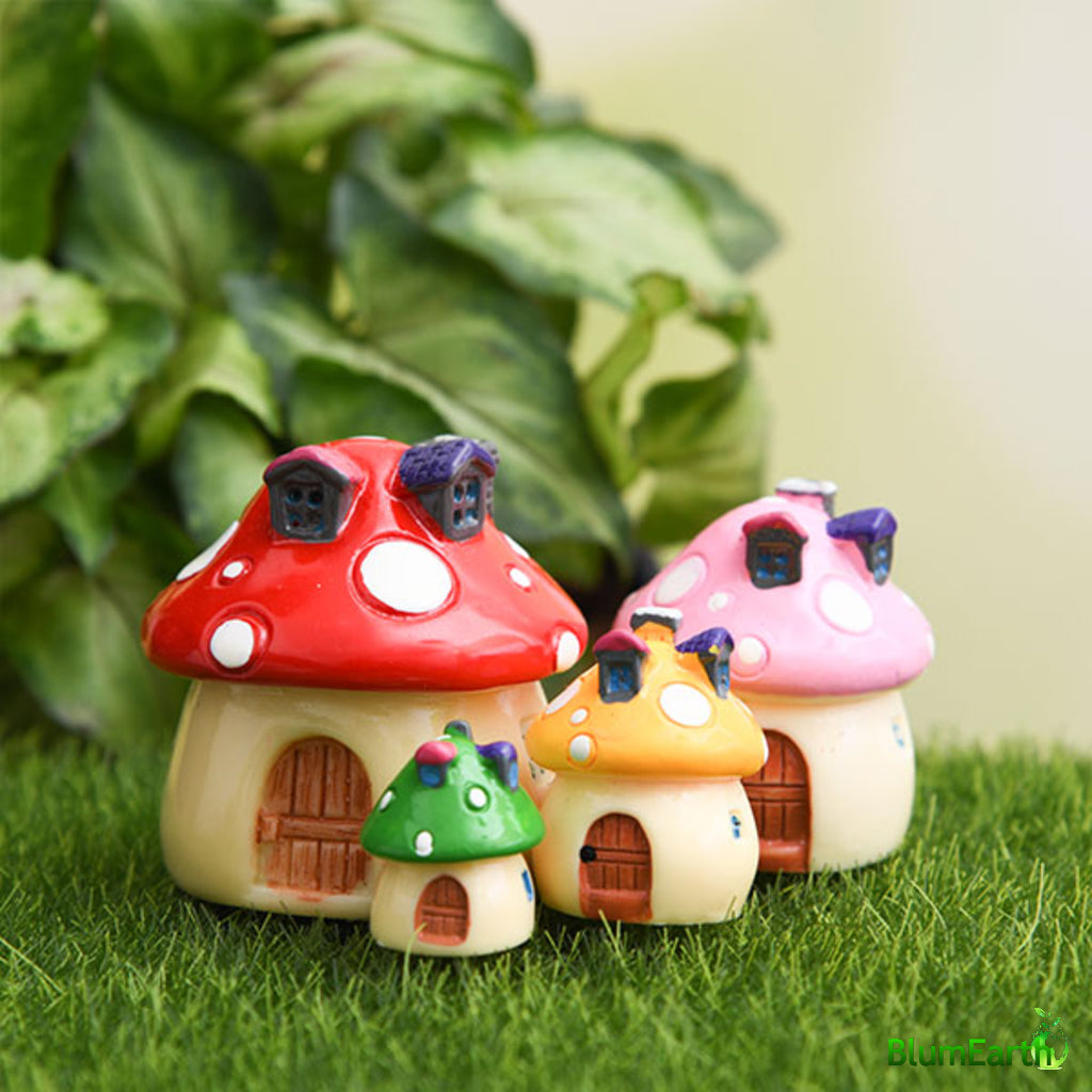 Mushroom Miniature house set of 4